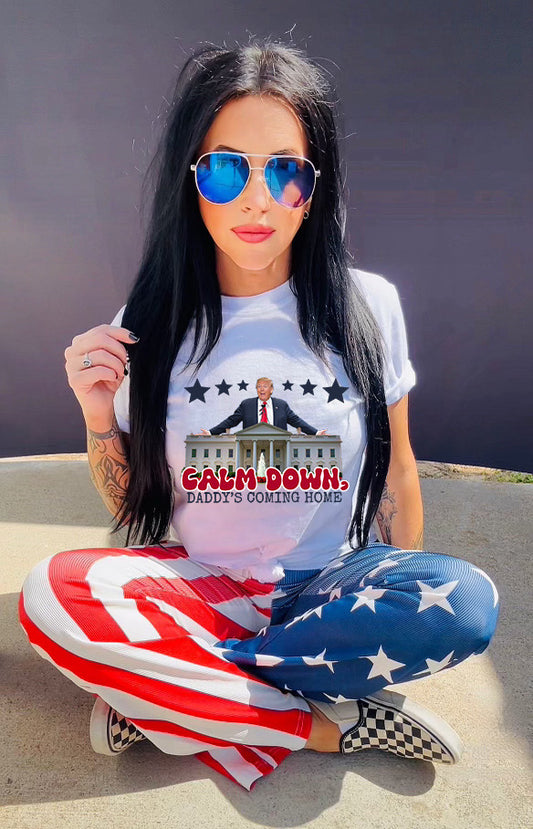 Calm down daddy’s coming home Trump COMFORT COLOR Graphic Shirt