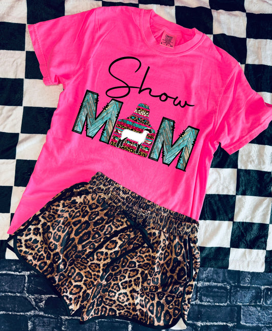 Show Mom Graphic Shirt