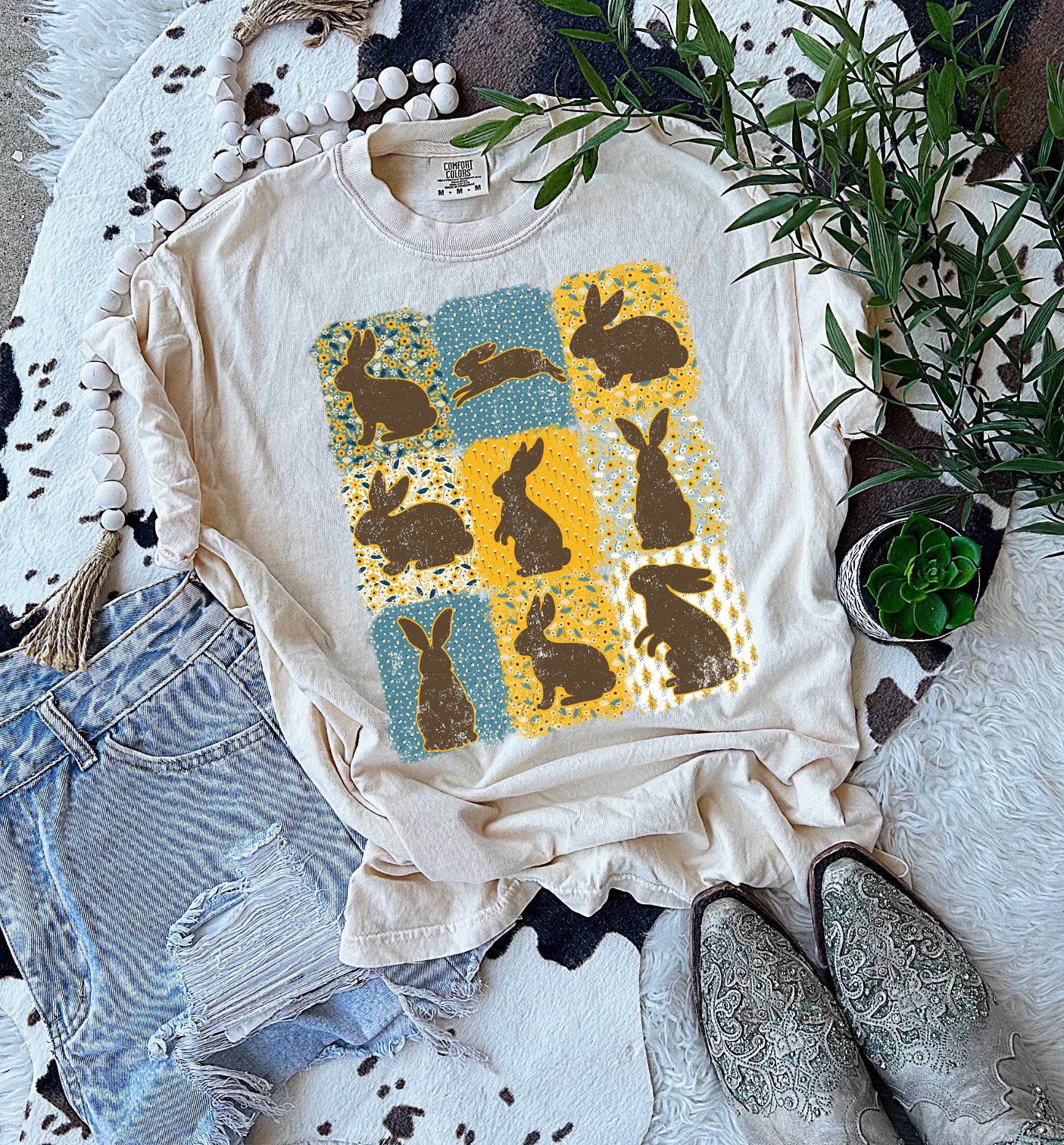 Rabbit pattern graphic shirt